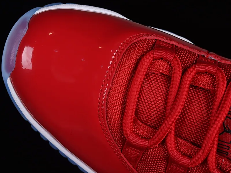 All categories Air Jordan Jordan series basketball shoes Air Jordan 11 F version Air Jordan 11 Velvet "Gym Red" AJ11 Joe 11 red Chicago Bulls genuine carbon 378037-623